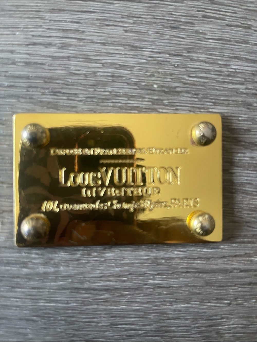 Louis Vuitton Gold Metal Logo Plate - Picture 2 of 4